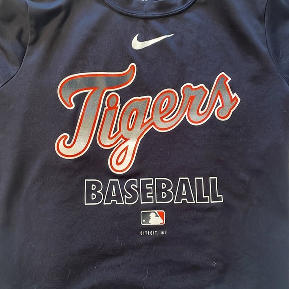 Nike Detroit Tigers Baseball Short Sleeve Tee Dri Fit Polyester EUC Black - Picture 6 of 7